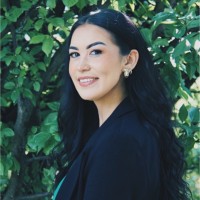 D2 Worldwide Employee Haley Hoffman's profile photo