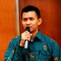 Kulli Arfan Email