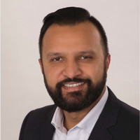 Edwards Lifesciences Employee Anas Chaudry's profile photo