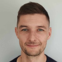 Mateusz Kupiec Email