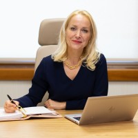 Duygu Cengiz Email