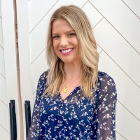 ioSENTRIX Employee Becky's profile photo