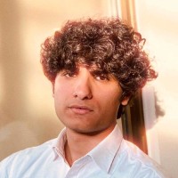 Clay Employee Hamza Azam's profile photo