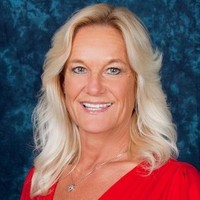 United Real Estate Professionals Employee Sherry Compton's profile photo
