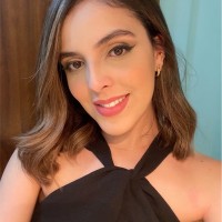 Pandora Employee Roberta Brito's profile photo