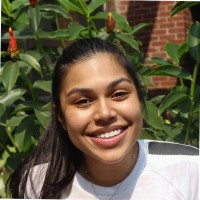 Vesalius Therapeutics Employee Isabella Khan's profile photo
