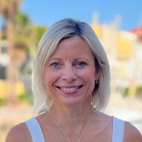 Distributed Employee Amanda Burns's profile photo