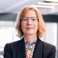 Suzanne Naud Email
