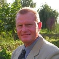 Lein Tange Email & Phone Number