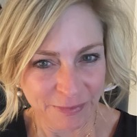 SunPubs Employee Mary Lawson's profile photo