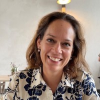 Mutate Employee Caroline Pérez's profile photo