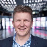 Stijn van Laer Email