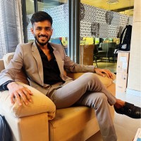 Evolve Global Corp. Employee Raj Sabnani's profile photo