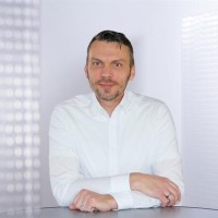 Benedikt Eckert Email