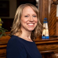 Hillary Sunderland Email & Phone Number