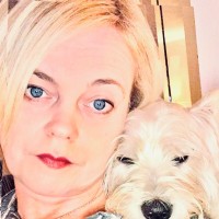 Vikki Howard Email