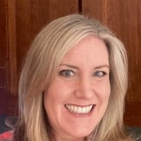 Michelle Iversen Email