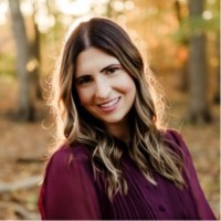 Abbott Employee Lisa Becker's profile photo