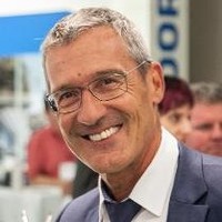 Mathias Schneider Email