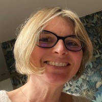 Julie Manceau Email
