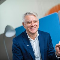 Volker Meyer-Guckel Email & Phone Number