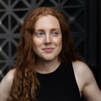 Chelsea Komschlies Email