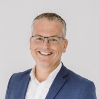 Bas Kamphuis Email & Phone Number