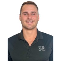 Leonardo F Email