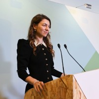 Anna Kulik Email & Phone Number