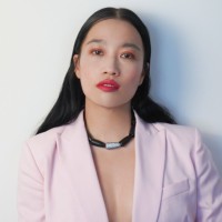 Into the Sun Entertainment Employee Yi Z.'s profile photo