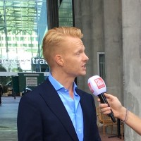 Benjamin van Es Email & Phone Number