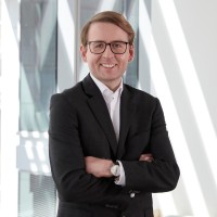 Travas Burns Email & Phone Number