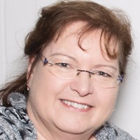 Simplyhealth Employee Suzanne Betts's profile photo