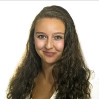 Nienke Donkelaar Email