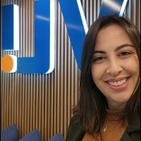 Dayane Gomes Email