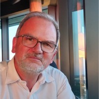 Frank de Jonge Email & Phone Number