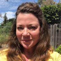 Rebecca Holman Email & Phone Number