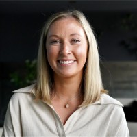 Amelia Peecher Email & Phone Number