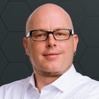 Max Neubauer Email