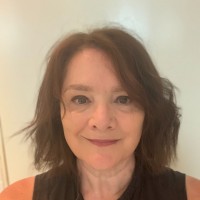 Lisa Simons Email