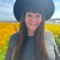 Hayley Abramoff Email & Phone Number