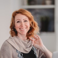 Stephanie Silver Email & Phone Number