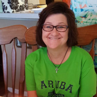 Higman Barge Lines Employee Gwen Homeyer's profile photo