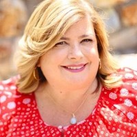 Studio Chateau Employee Carolyn Little's profile photo