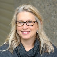 Bullseye Glass Co. Employee Debi Wali's profile photo