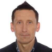 Robert Mitraszewski Email