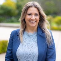 Mercy High School Burlingame Employee Niki Nielsen's profile photo