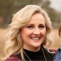Bobbi Kelly Email
