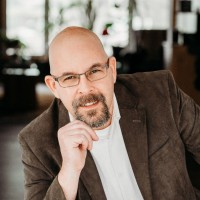 Eric Hanis Email & Phone Number