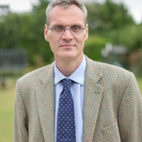 Iain McKie Email